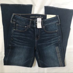 AE S S Artist Flare Lo-Rise NWT Size 10 X-Short